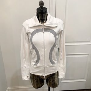 lululemon white zip yoga training jacket sz 2